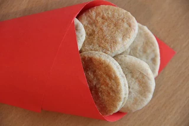 Receitas cá de casa: Bolachas de gengibre e canela.