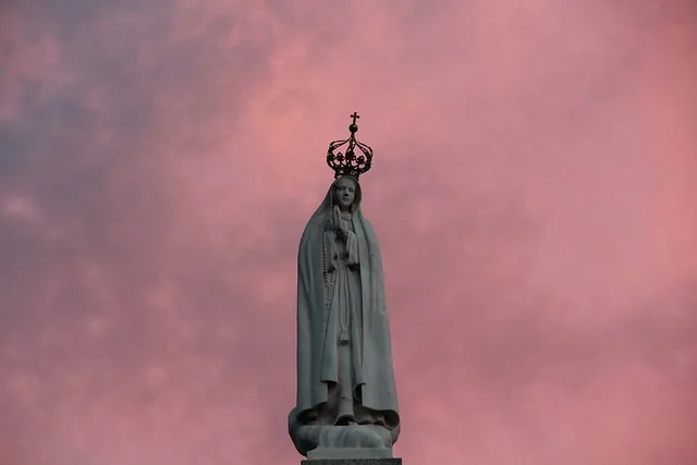Cartaz oficial da Semana dos Seminários 2016 com o tema Movidos pela Misericórdia de Deus