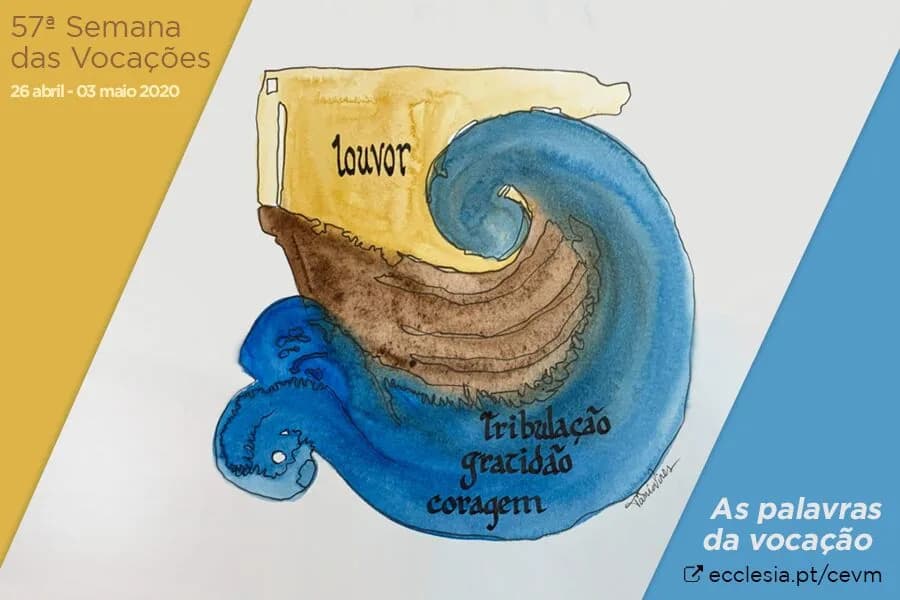 O Papa Francisco a sorrir durante uma celebração litúrgica com o lema da Semana das Vocações em destaque.