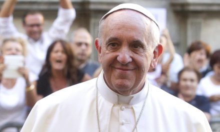Papa pede a jovens que enfrentem «vazio» de valores